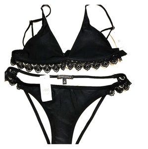 Black lace bikini